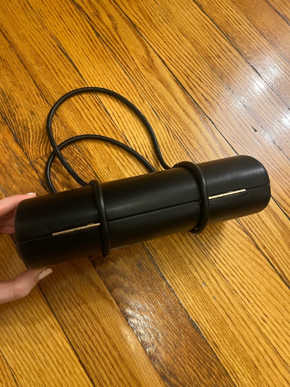 BLACK DOUBLE-HANDLE CLUTCH BAG - Picture 5 of 6